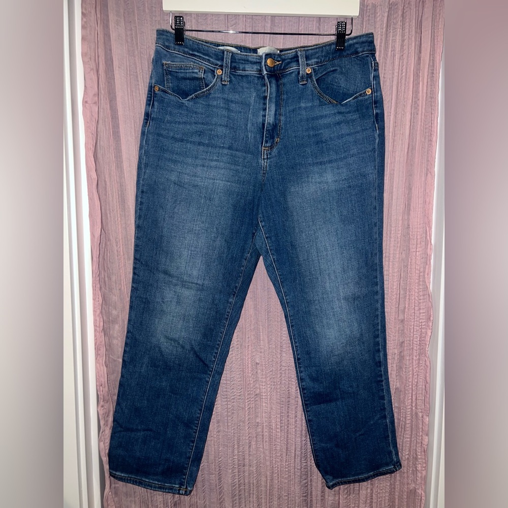 Universal Thread Blue Straight Leg Jeans